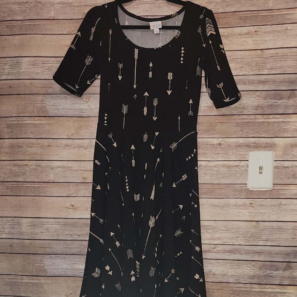 LuLaRoe Nicole Dress